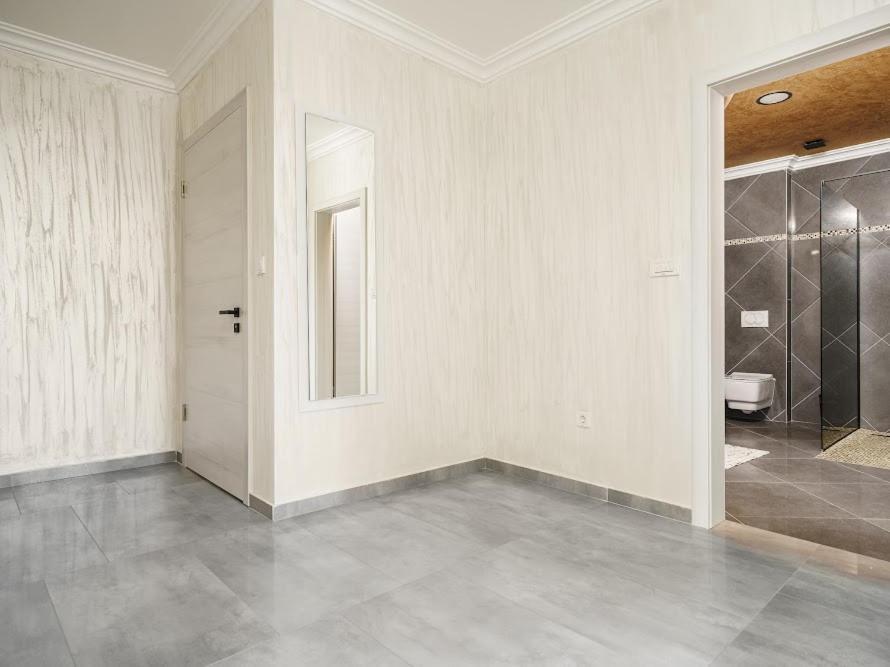 Luxury Apartments-La Dino Maky Vodice Room photo