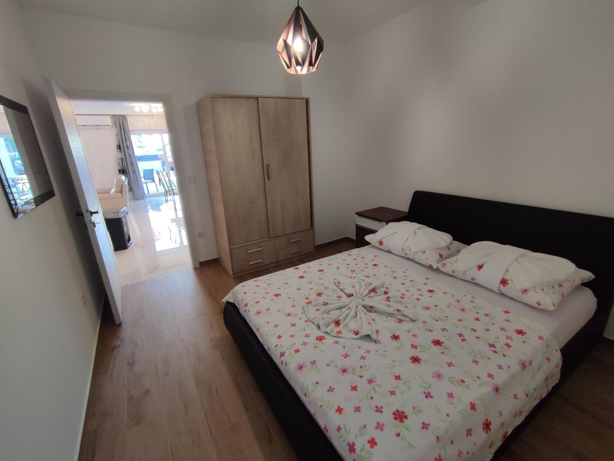 Luxury Apartments-La Dino Maky Vodice Room photo
